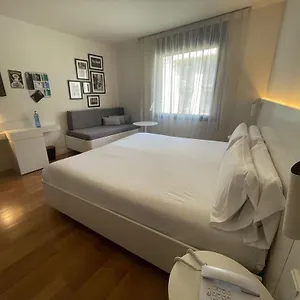 Hotel Pol & Grace ****